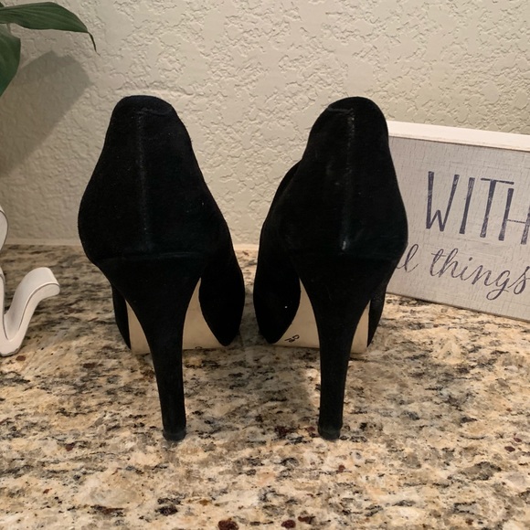 Steve Madden Traisie Pumps - Picture 4 of 7